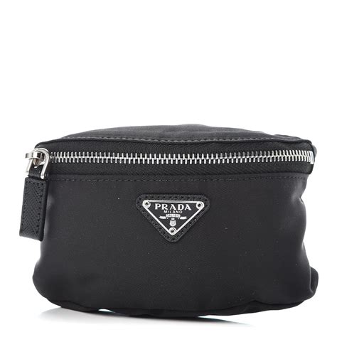 prada nylon.pouch|Prada tessuto nylon pouch.